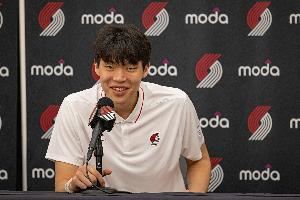 😂杨瀚森：传球是好事 但背传不能太多 会被教练骂